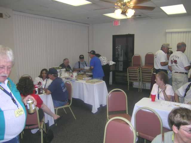 reunion2004-15.jpg (24864 bytes)
